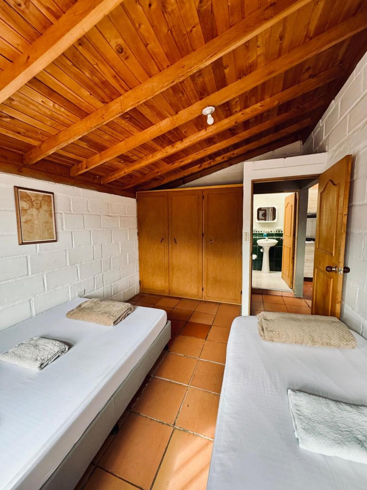 Next To The Airport - Cute Home Rionegro Exterior foto
